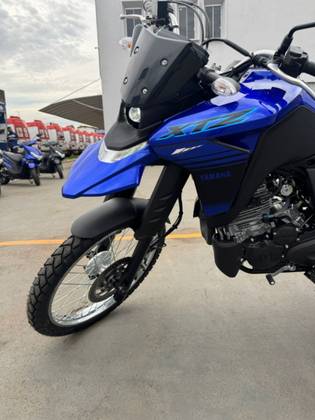 YAMAHA XTZ 250 LANDER CONNECTED YAMAHA XTZ 250 LANDER CONNECTED